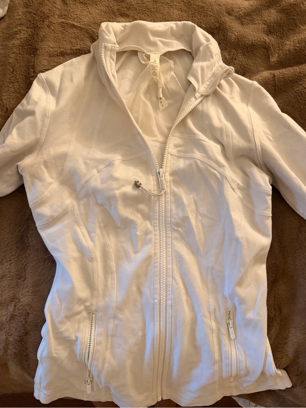 Lululemon Women’s White Zip-Up Jacket